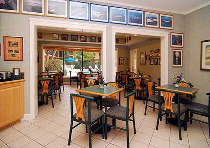 Quality Inn Atlantic Beach-Mayo Clinic Jax Area Buitenkant foto