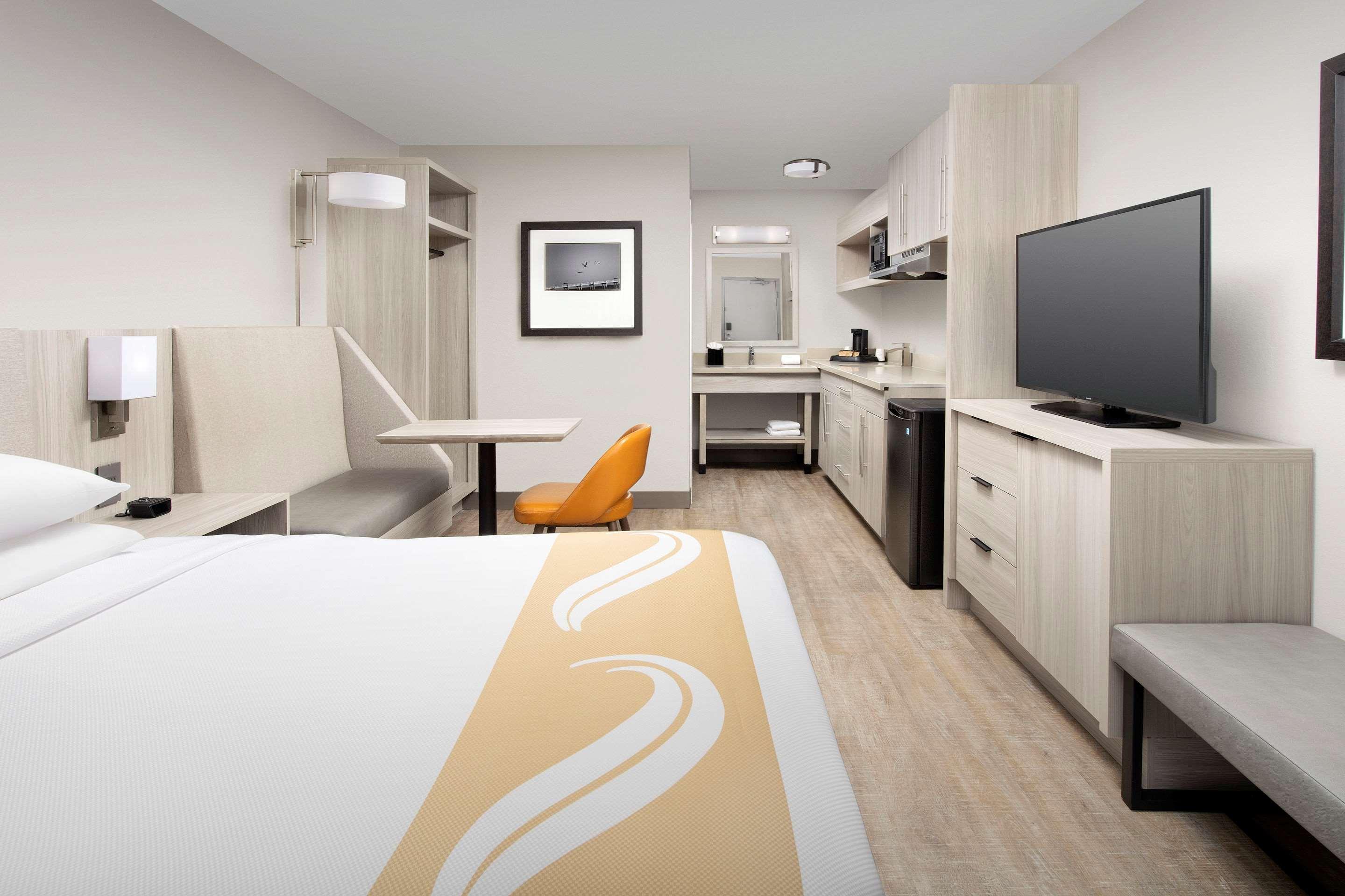 Quality Inn Atlantic Beach-Mayo Clinic Jax Area Buitenkant foto
