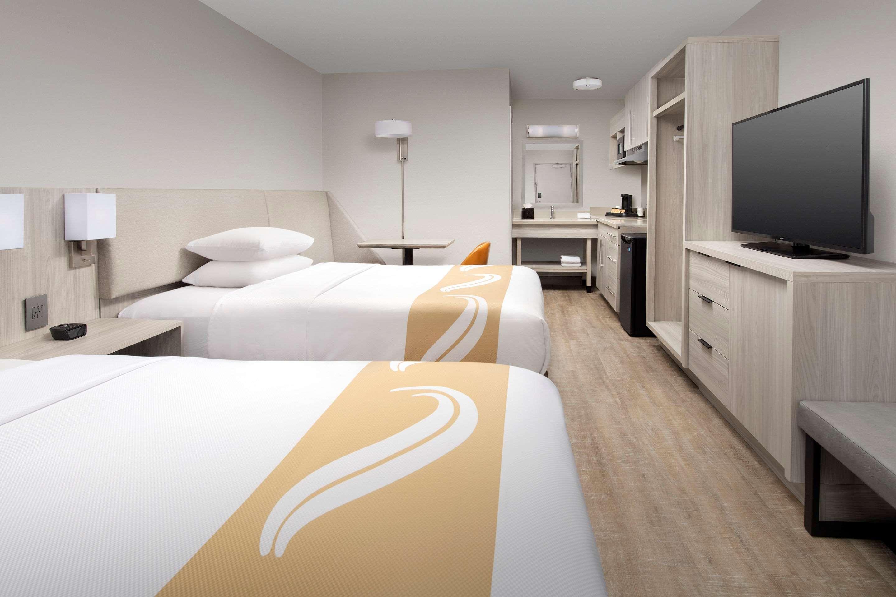 Quality Inn Atlantic Beach-Mayo Clinic Jax Area Buitenkant foto